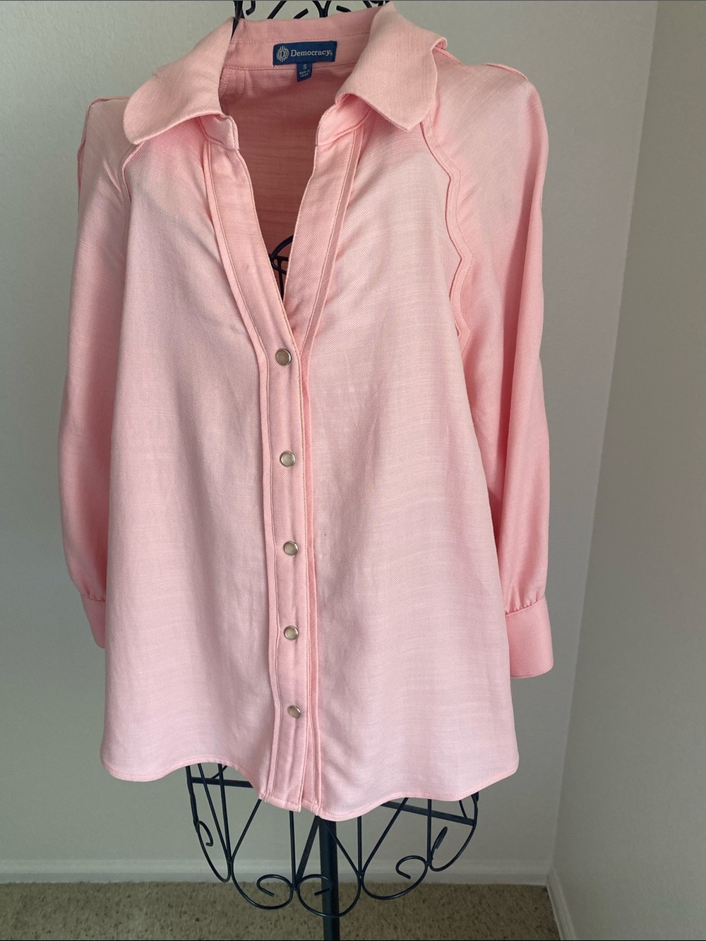 Democracy Light Pink Button-Front Blouse with Scalloped Trim